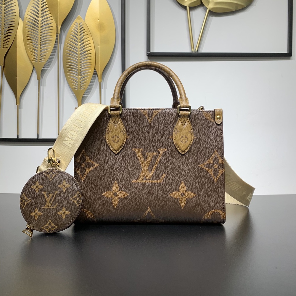 Louis Vuitton OnTheGo PM